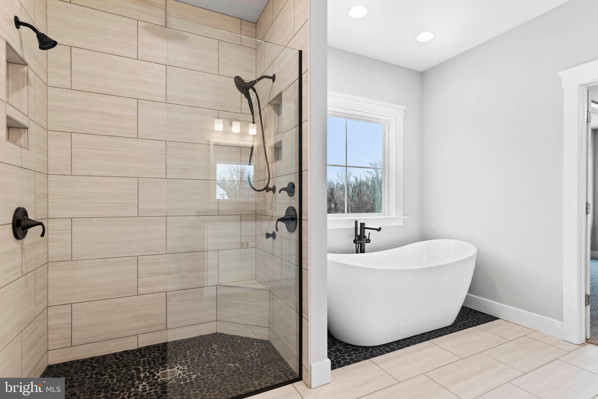 WILSHIRE ESTATES - Residential