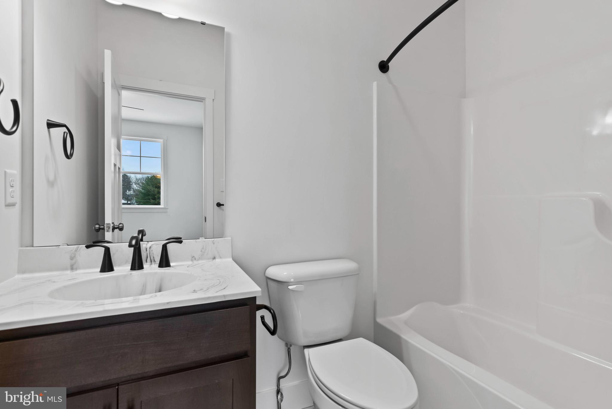 WILSHIRE ESTATES - Residential