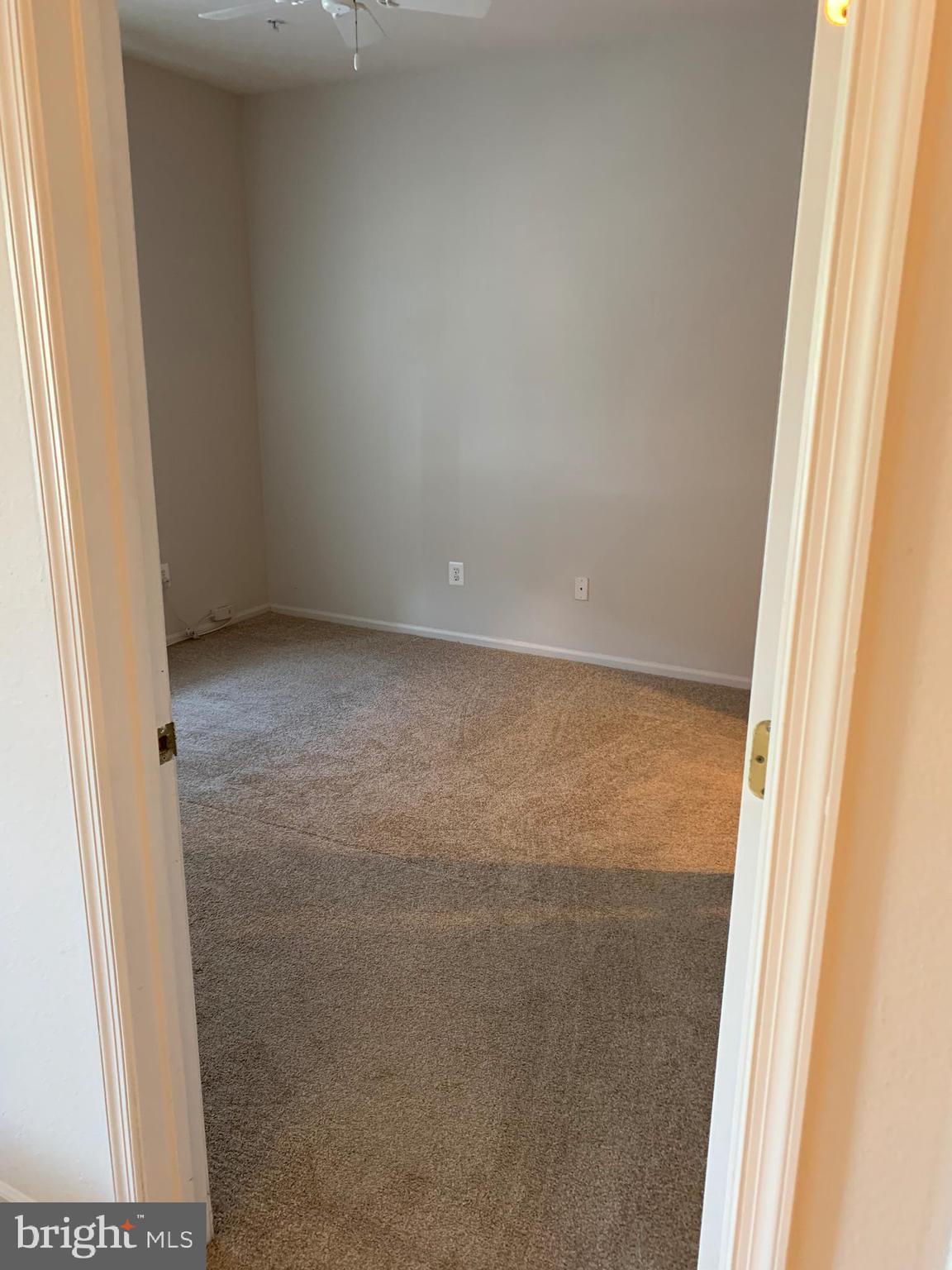 GATES OF MCLEAN - Residential Lease