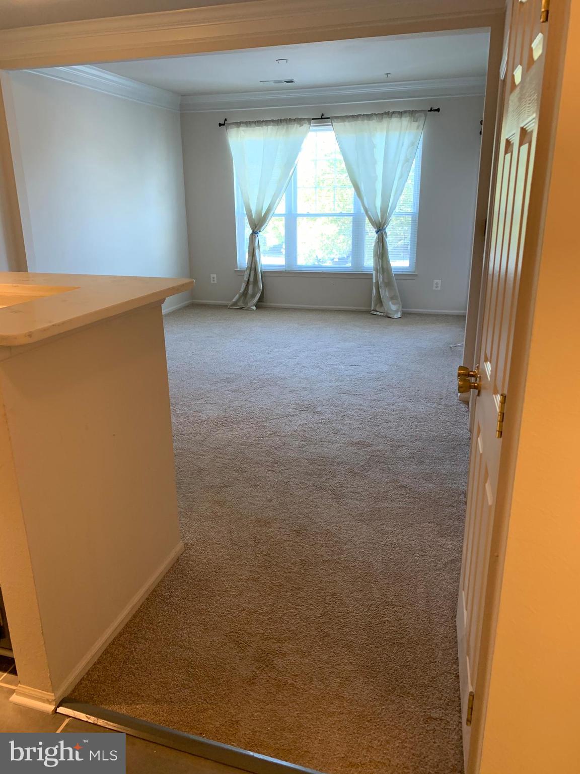 GATES OF MCLEAN - Residential Lease