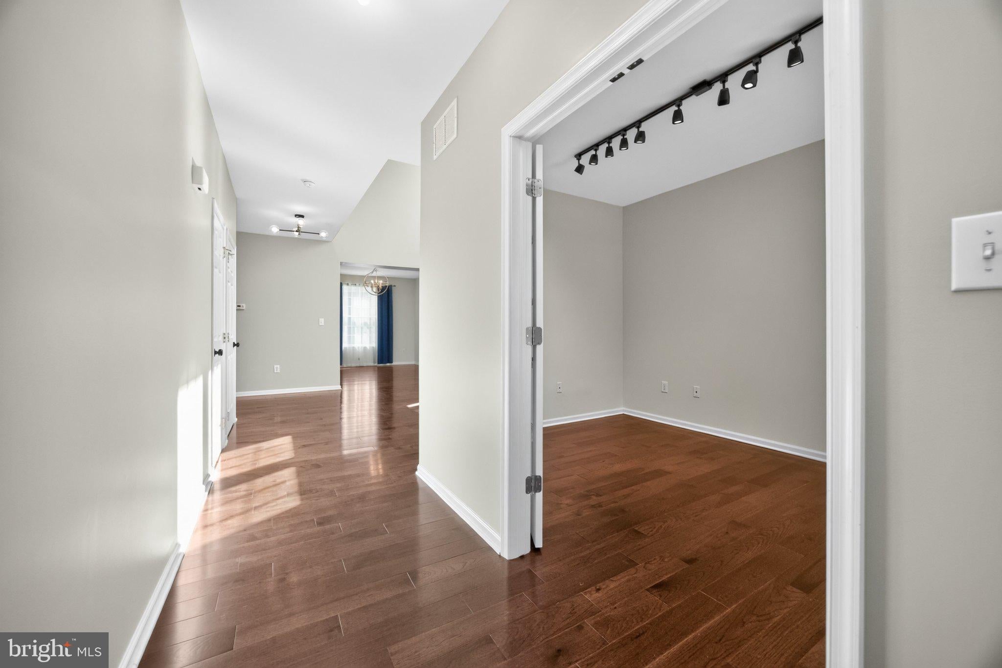 320 DARTMOUTH ROAD