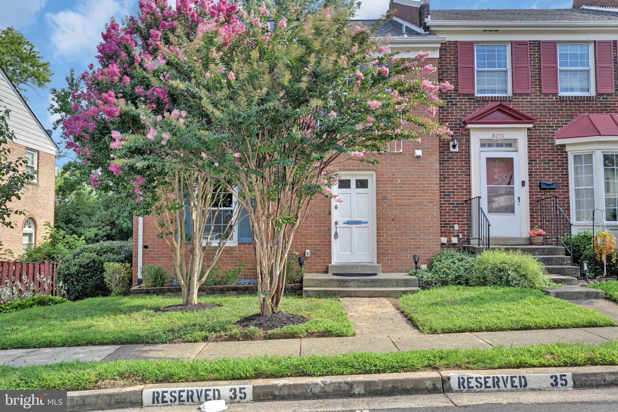 8069 POWDERBROOK LANE