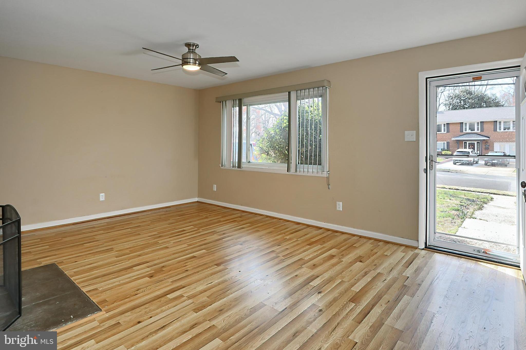 NORTH SPRINGFIELD - Residential