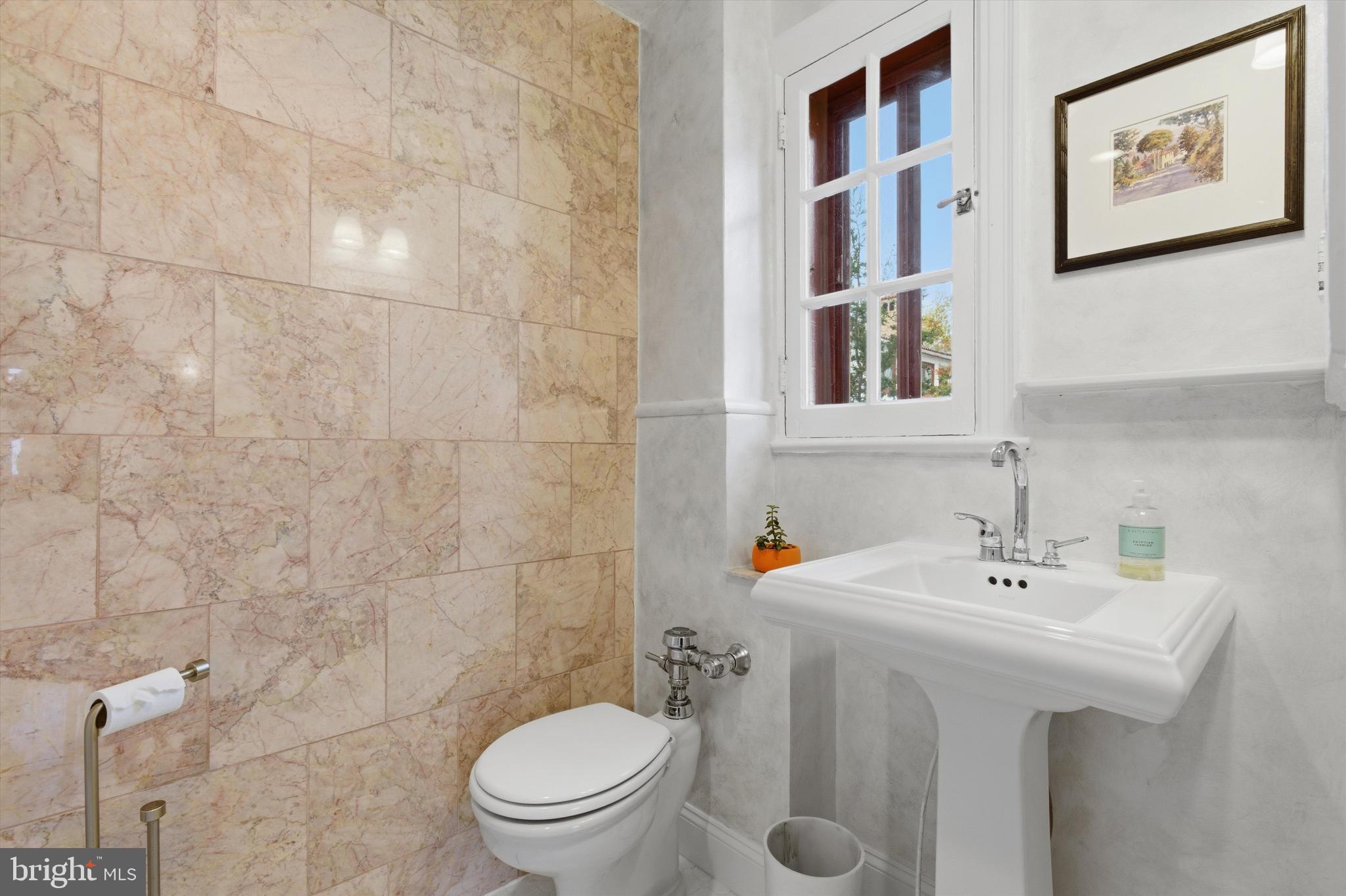 GARDENS OF GUILFORD - Residential Lease