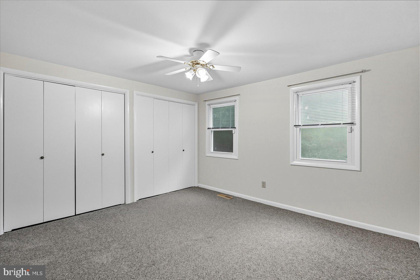 RICHLYN MANOR - Residential