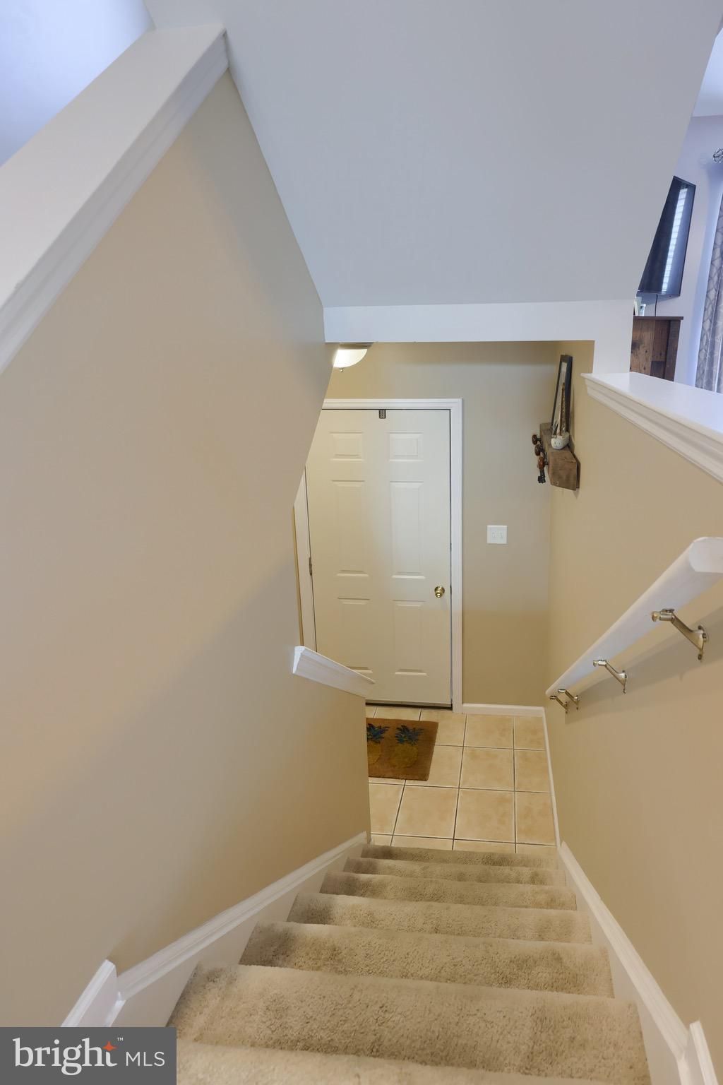 Photo of 102 Banyan Circle Drive, Lancaster, PA 17603 (MLS # PALA2052538)