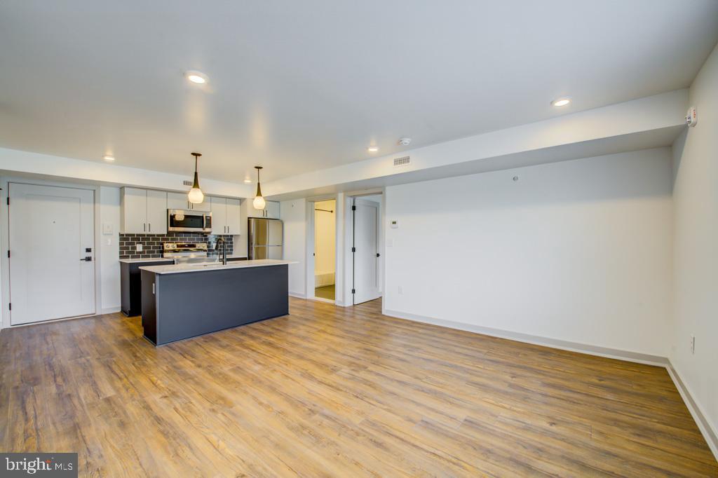 ROXBOROUGH - Residential Lease