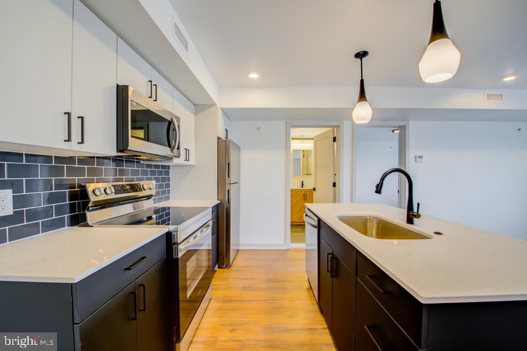 ROXBOROUGH - Residential Lease