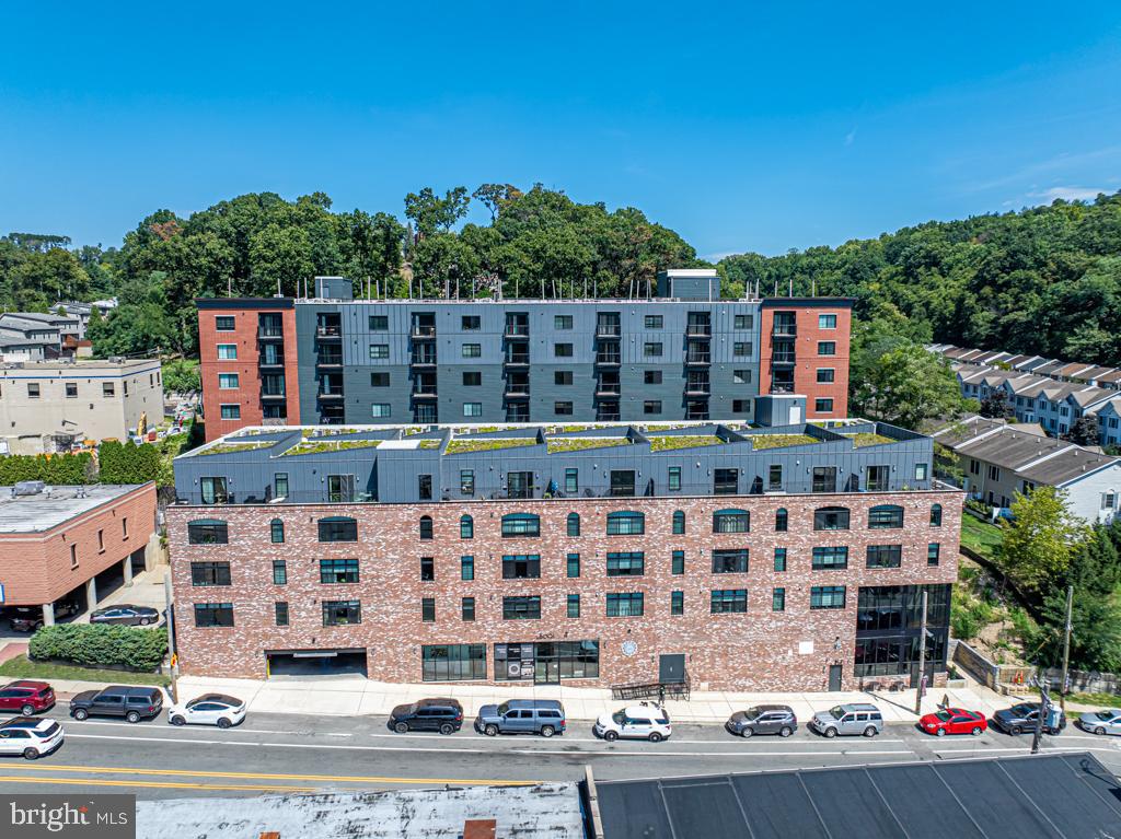 ROXBOROUGH - Residential Lease