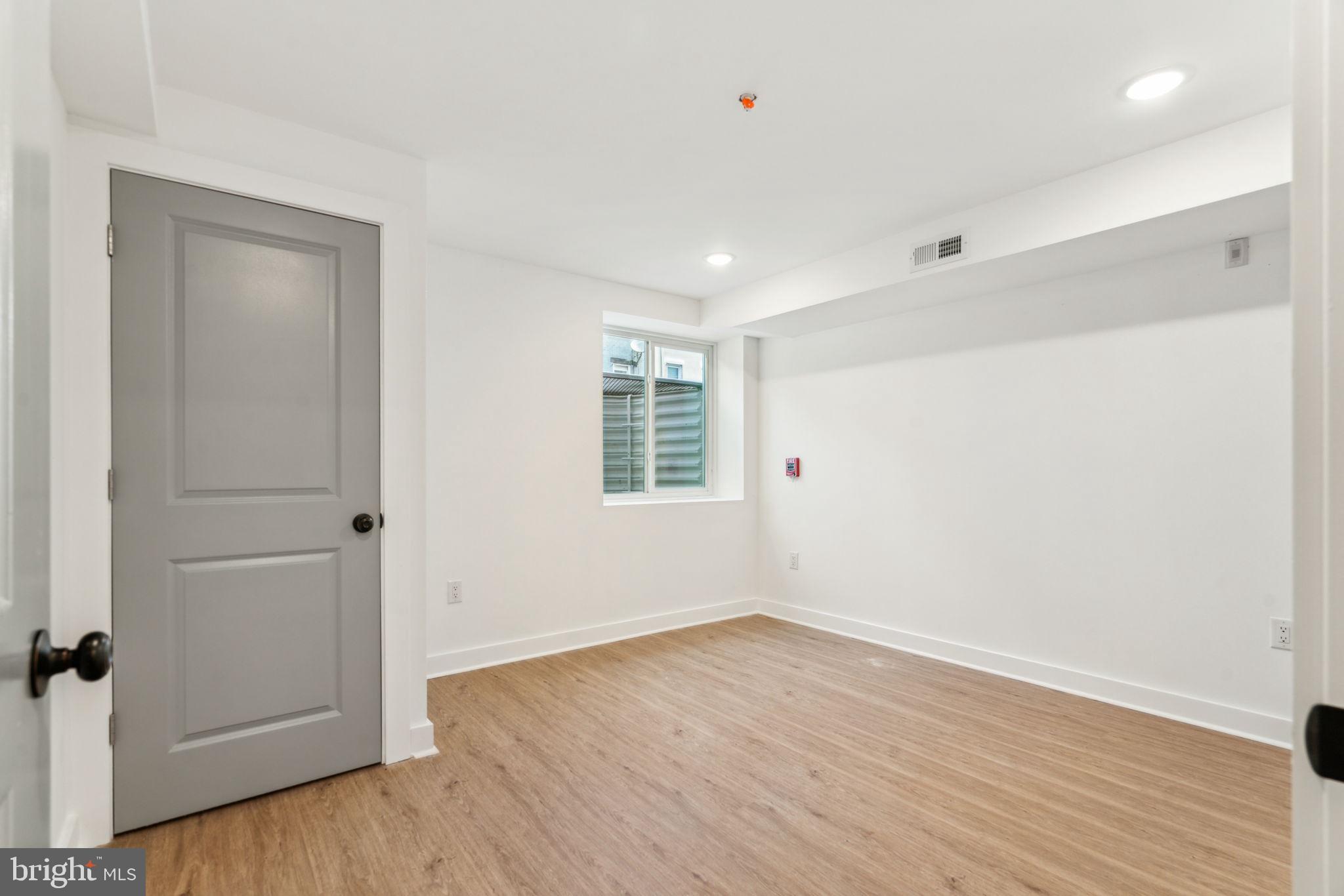 FAIRHILL - Residential Lease