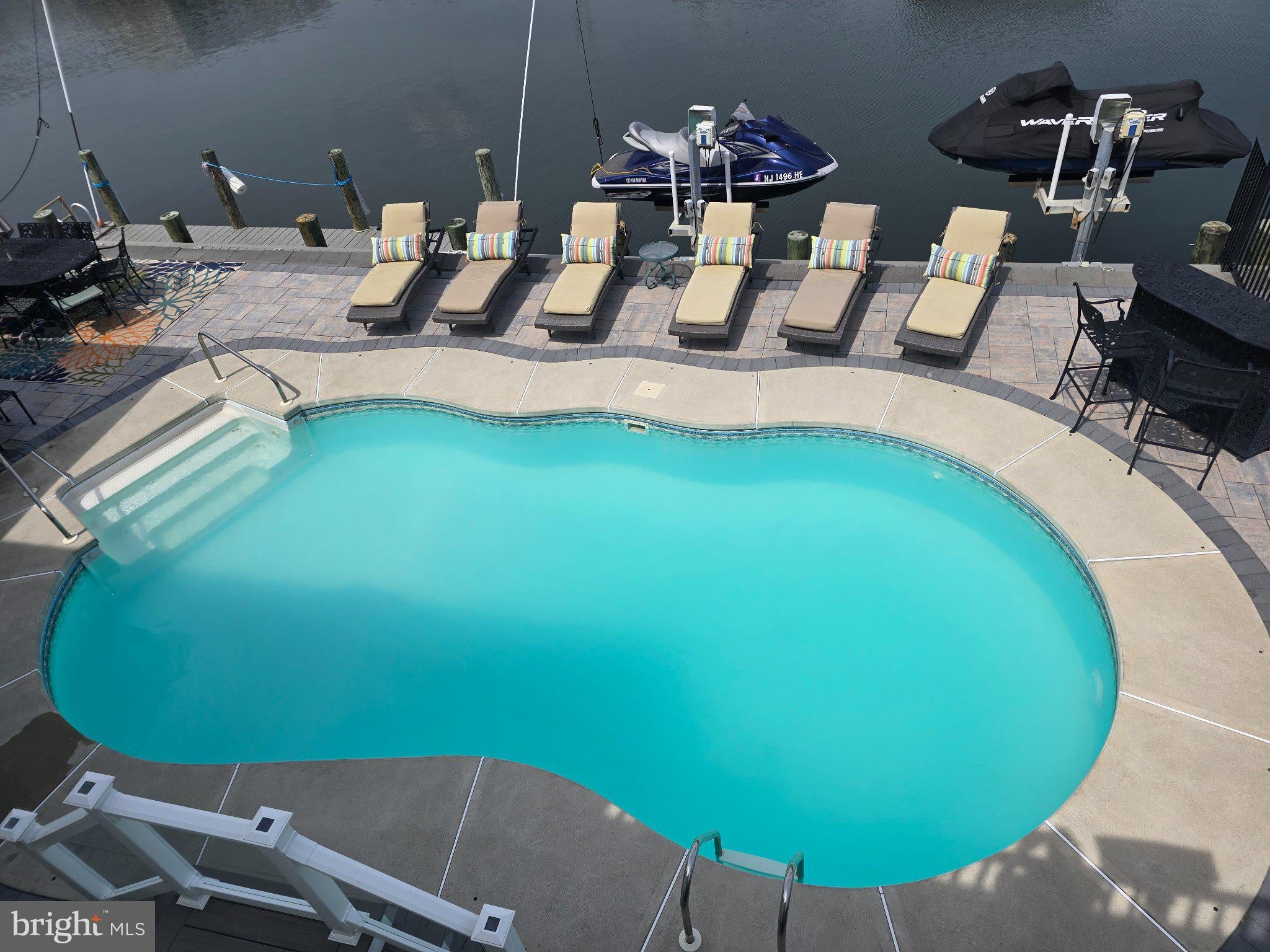 1116 CAPSTAN DRIVE