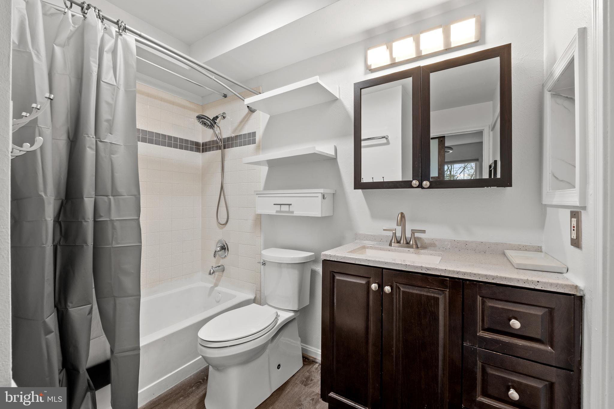 POINTE AT PARK CENTER - Residential Lease