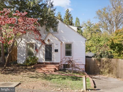 3851 2ND STREET N ARLINGTON VA 22203