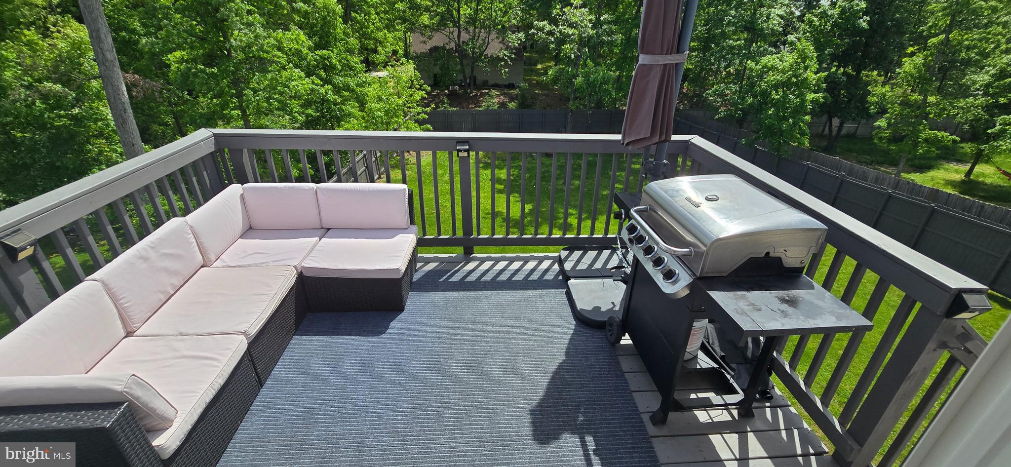 MIDDLE CREEK MANOR - Residential