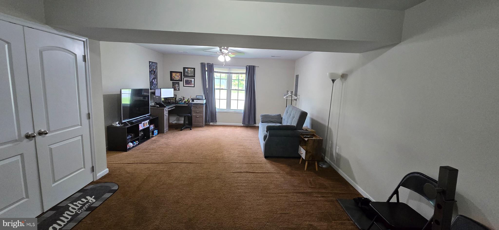 MIDDLE CREEK MANOR - Residential