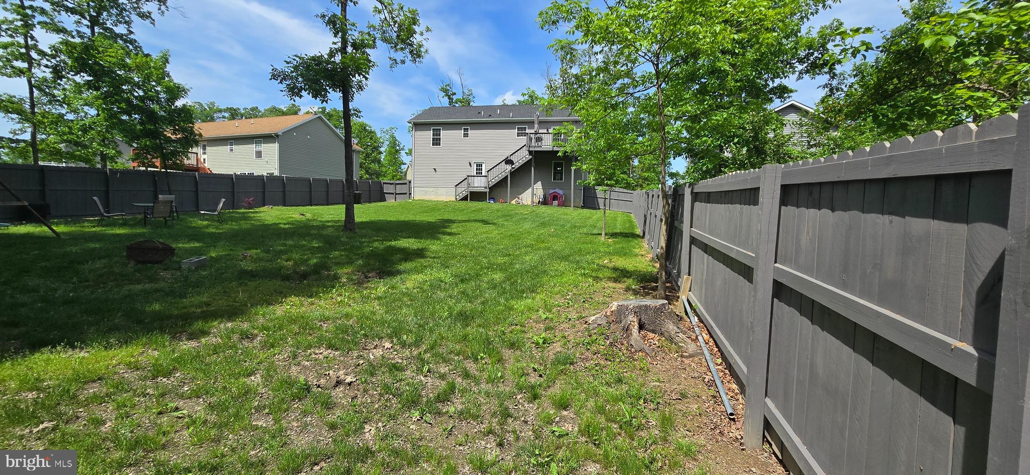 MIDDLE CREEK MANOR - Residential