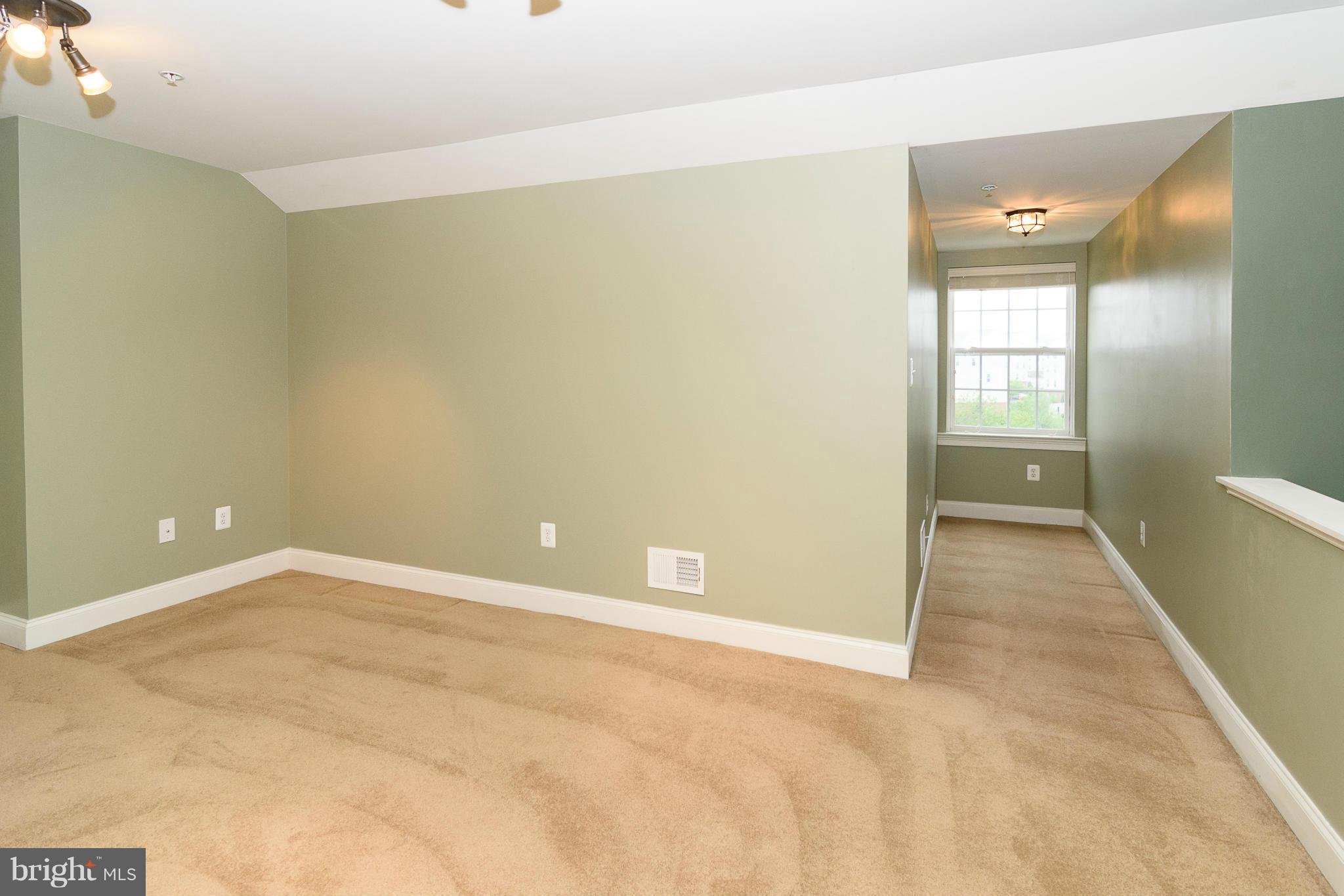 AUTUMN VIEW - Residential