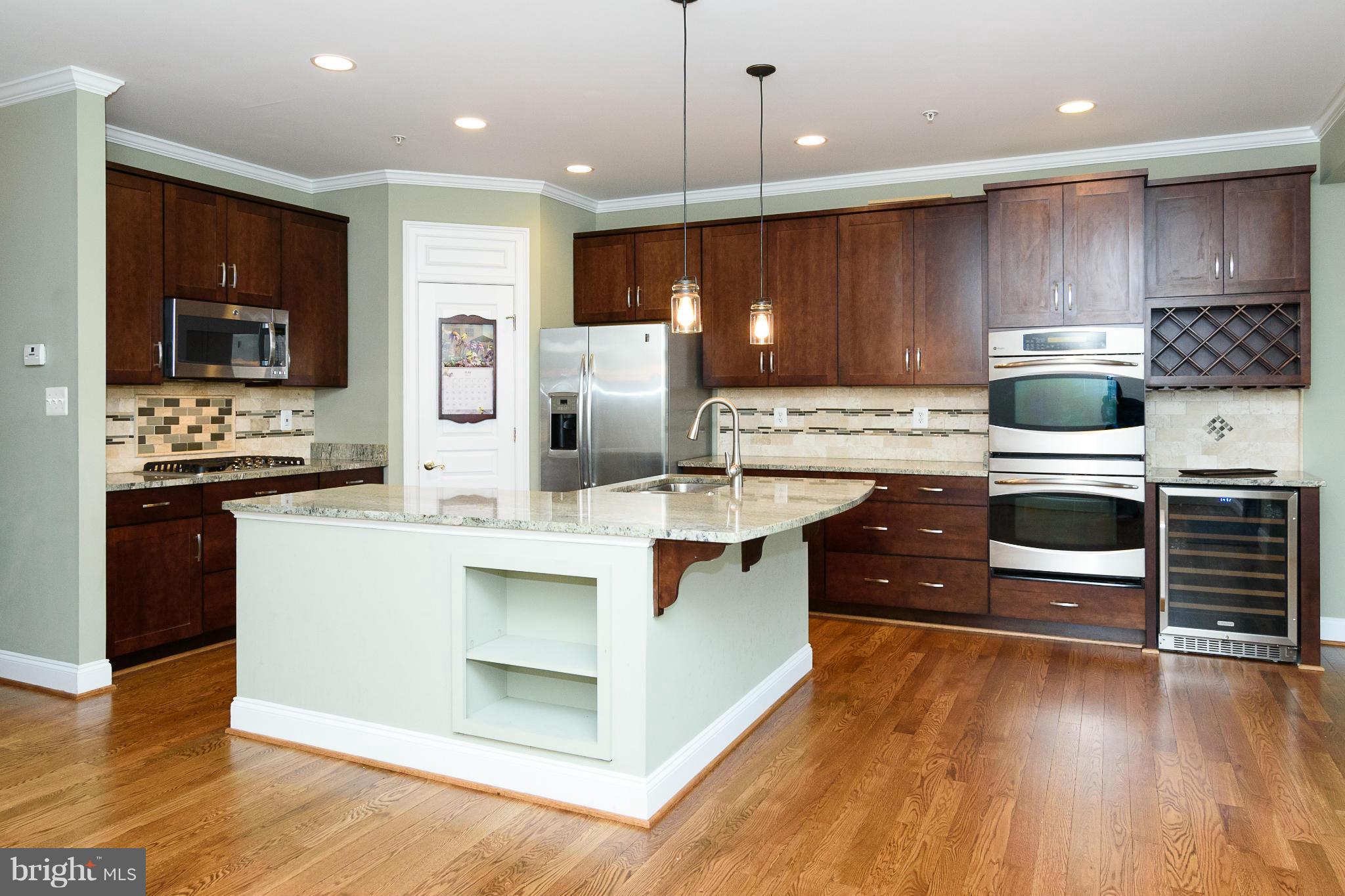 AUTUMN VIEW - Residential