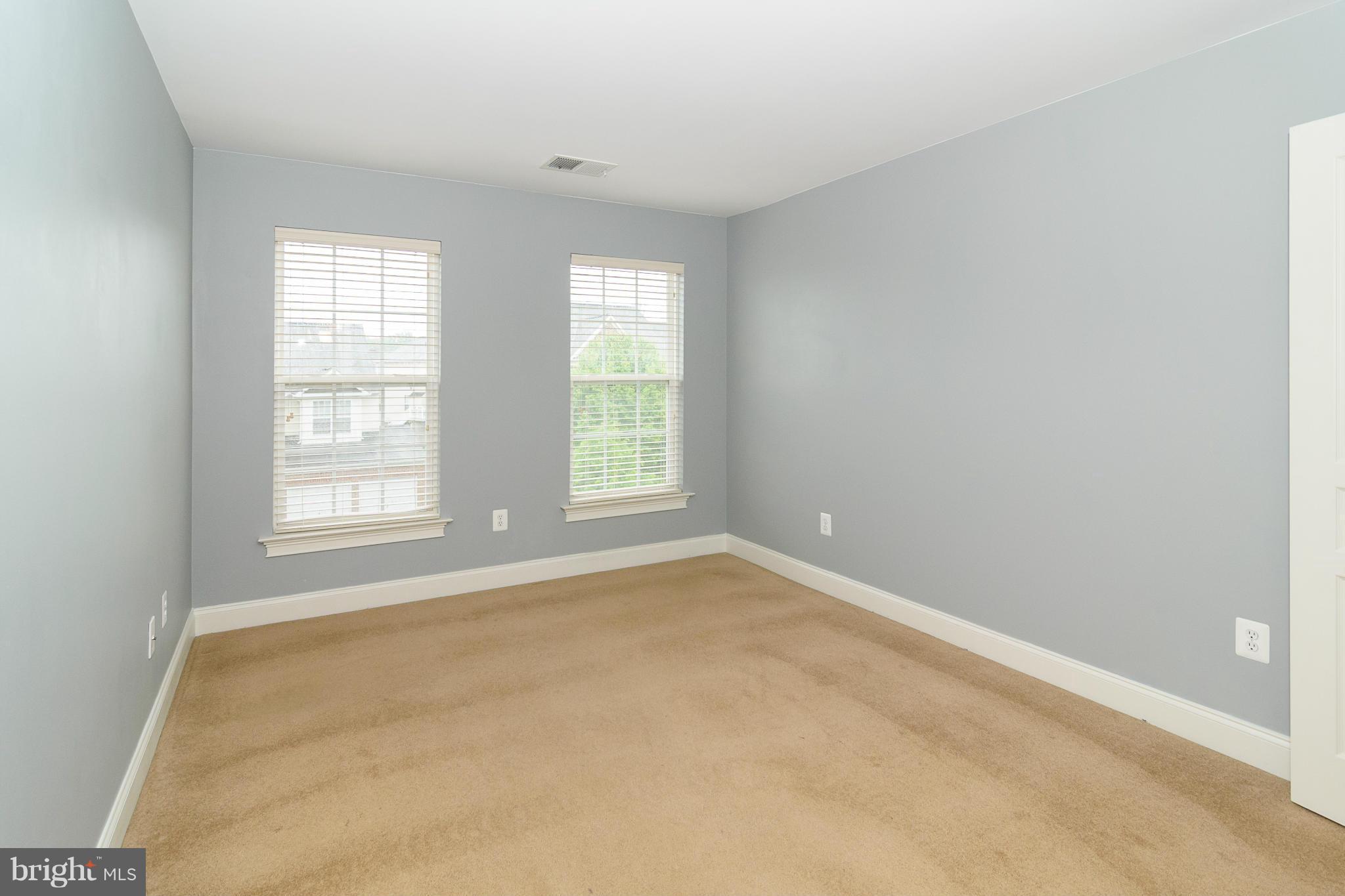 AUTUMN VIEW - Residential