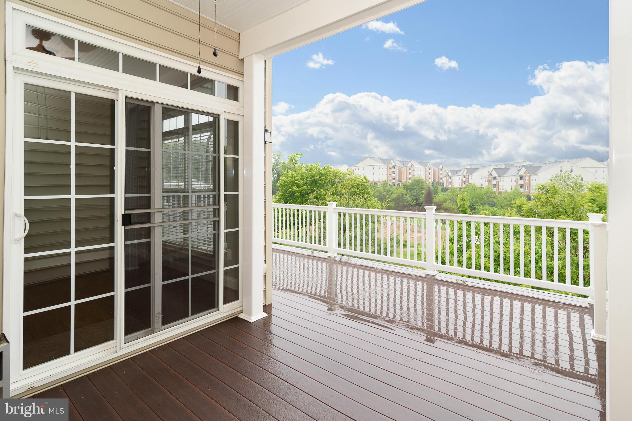 AUTUMN VIEW - Residential