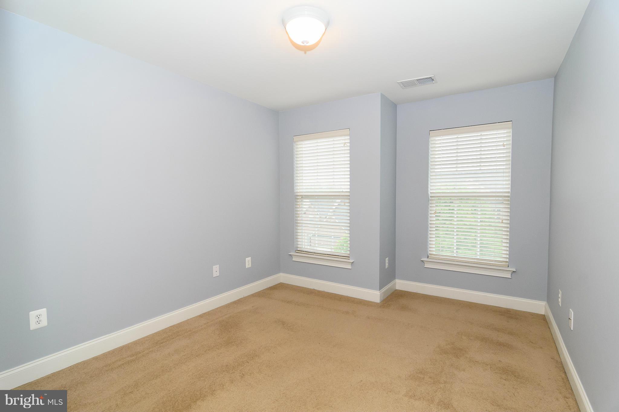 AUTUMN VIEW - Residential