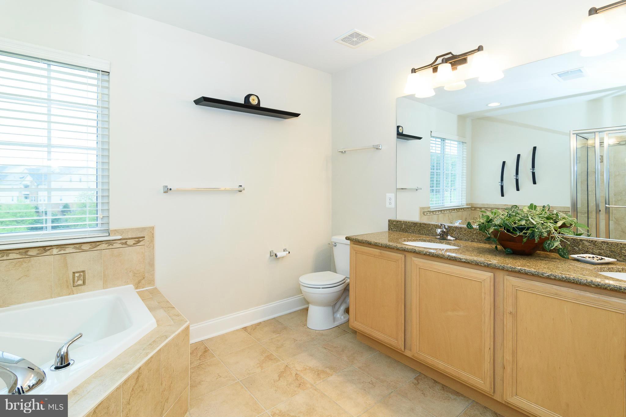 AUTUMN VIEW - Residential