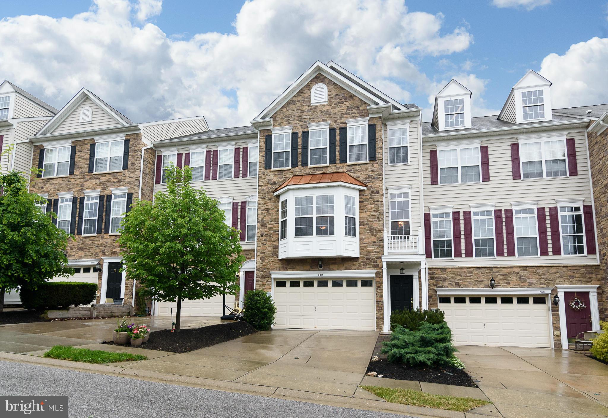 AUTUMN VIEW - Residential
