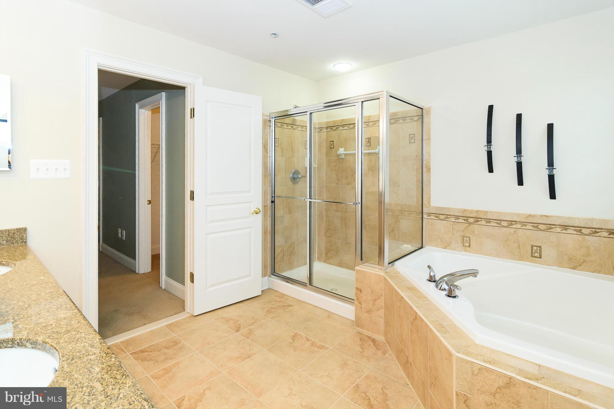 AUTUMN VIEW - Residential