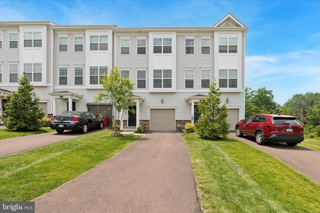 Photo of 42 Wil Be Drive, POTTSTOWN, PA 19465 (MLS # PACT2111332)