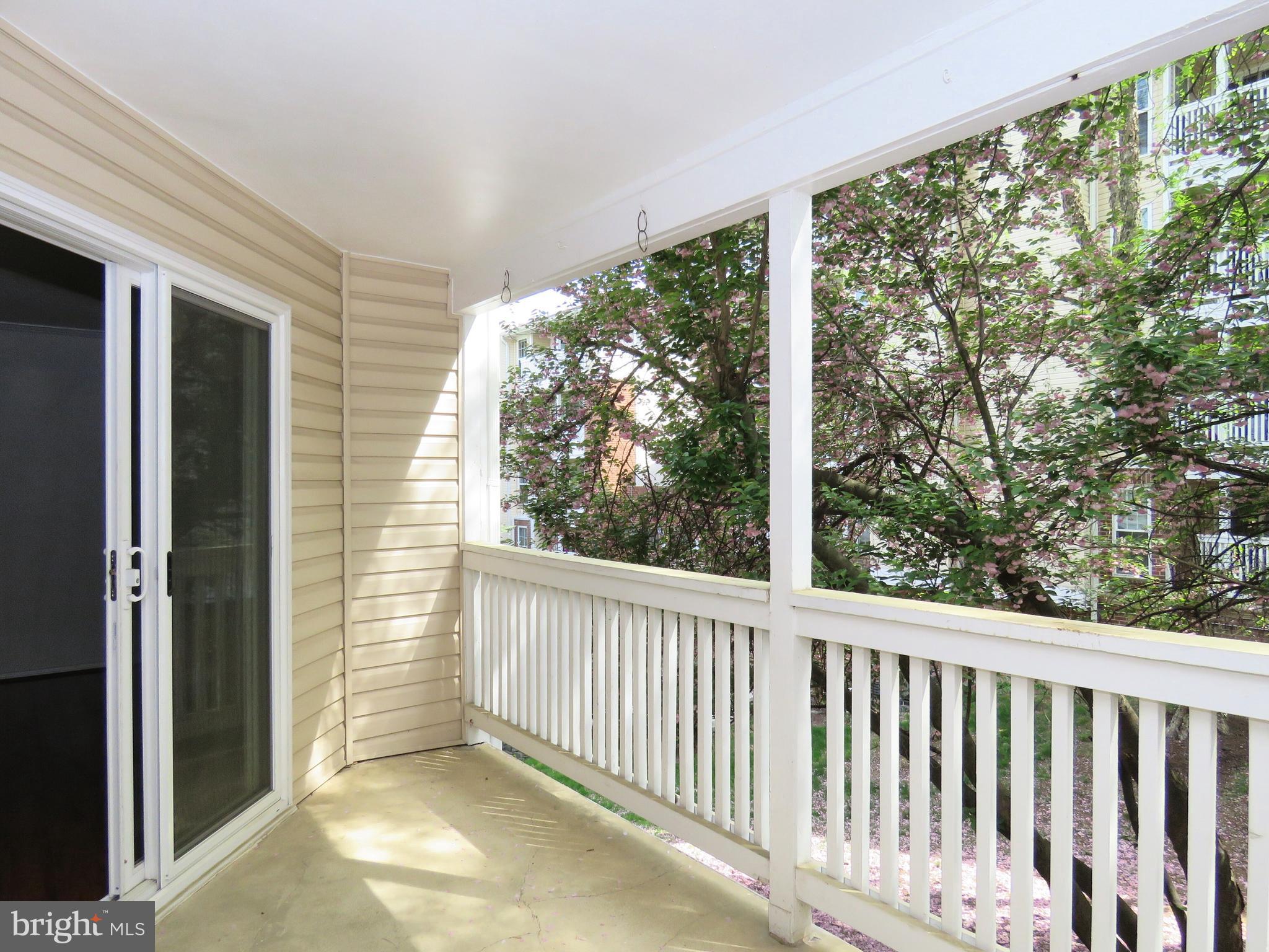 FOUNTAINS AT MCLEAN - Residential