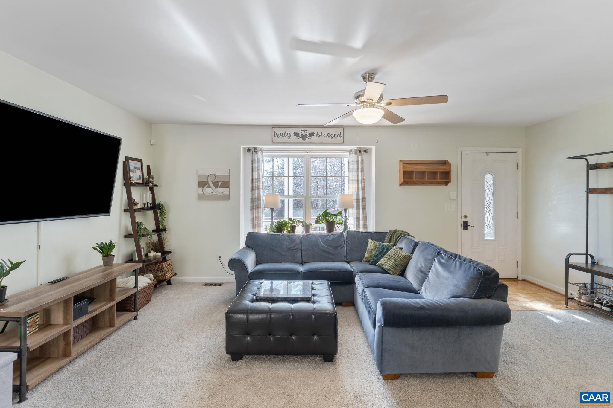 LAKE MONTICELLO - Residential