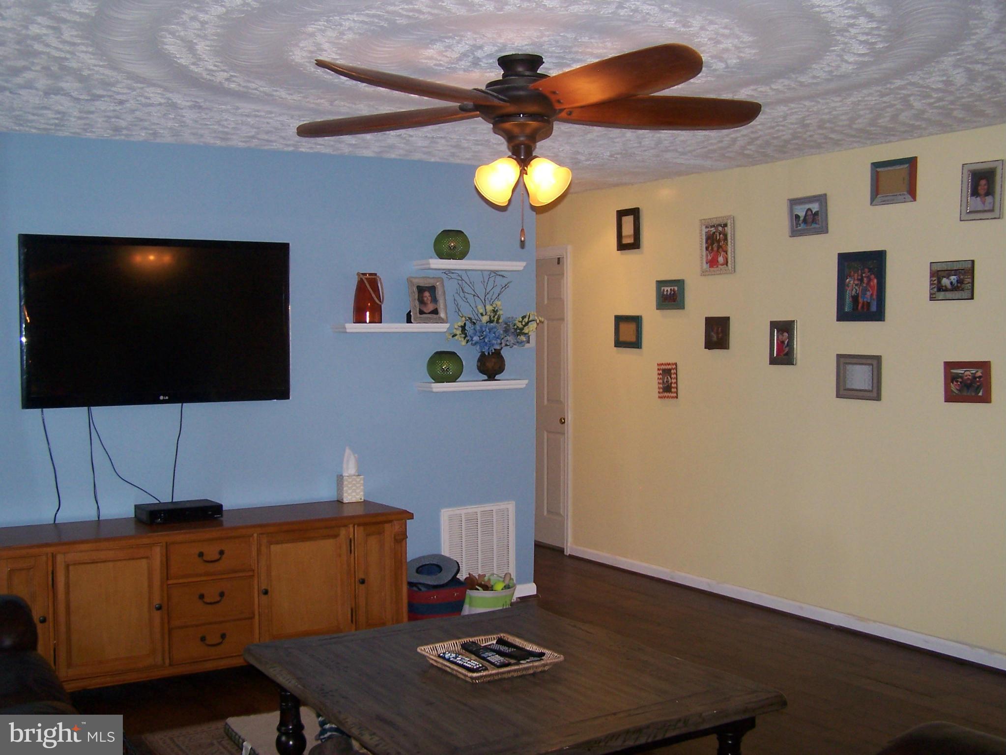 TWIN RIDGE - Residential