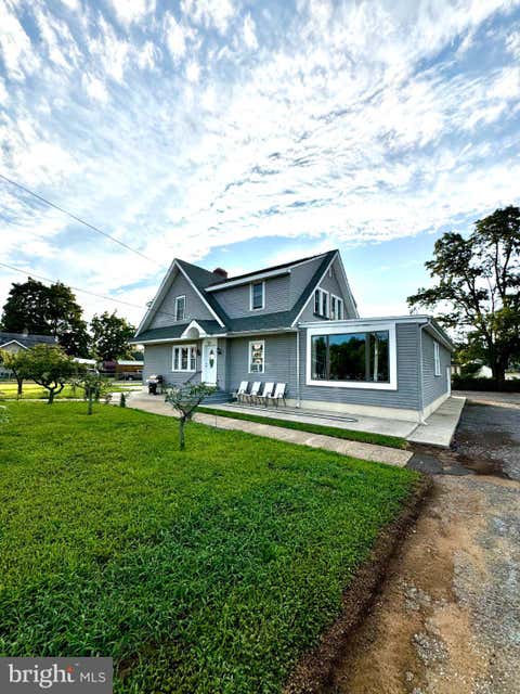 Photo of 4517 Route 130 S, BURLINGTON, NJ 08016 (MLS # NJBL2118232)