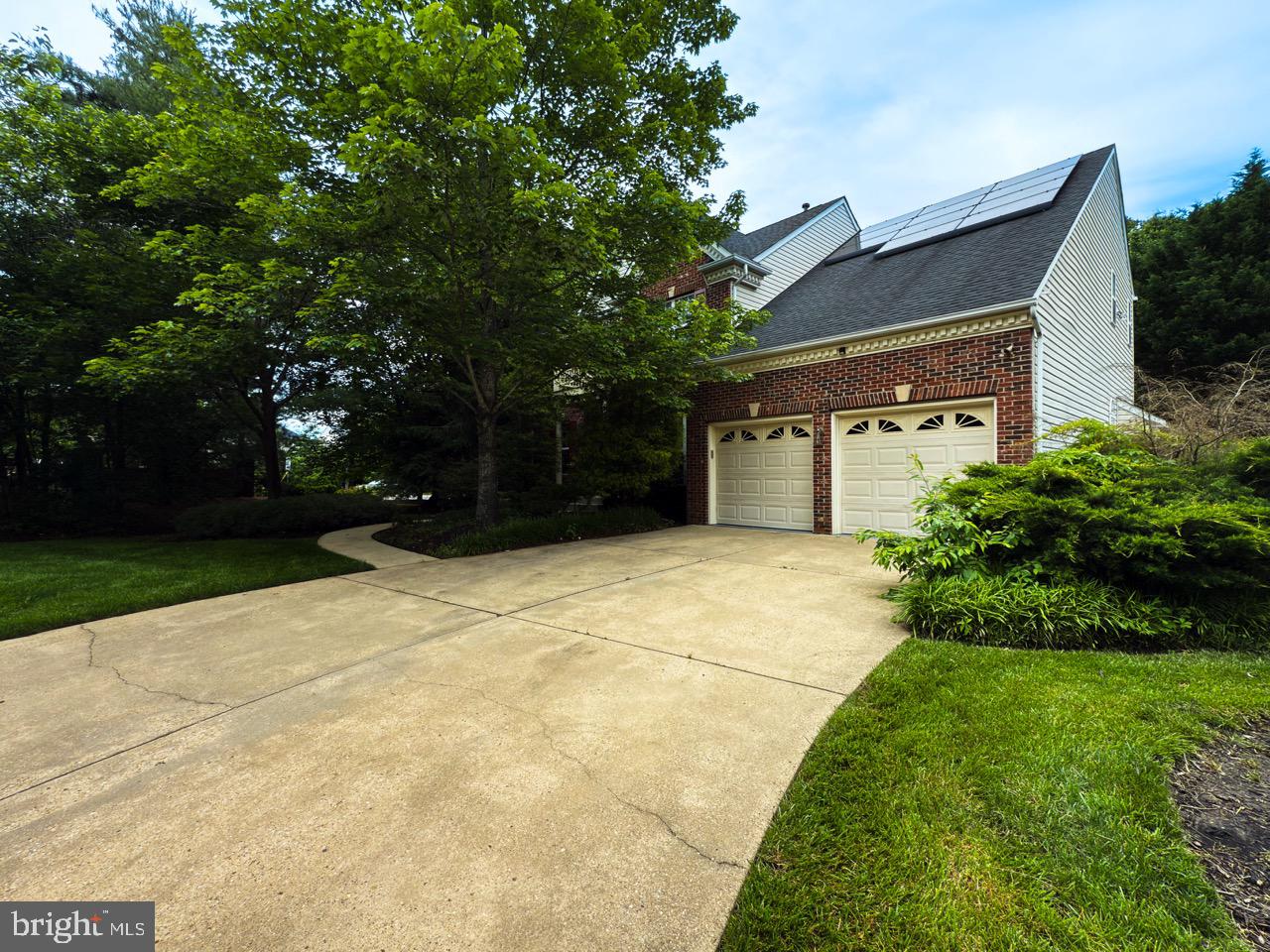 4311 LONGLEAF COURT