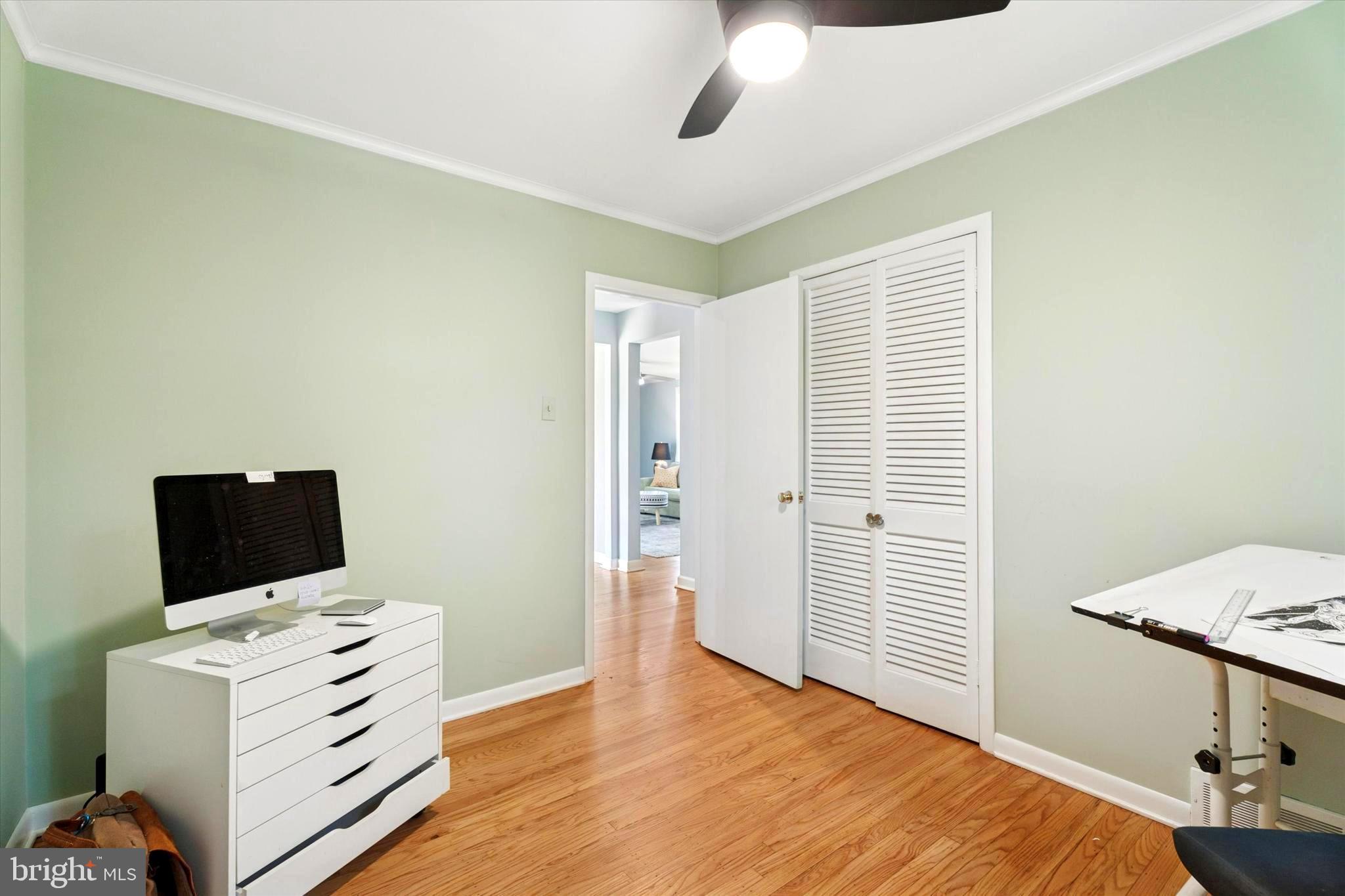 WALLINGFORD HILLS - Residential