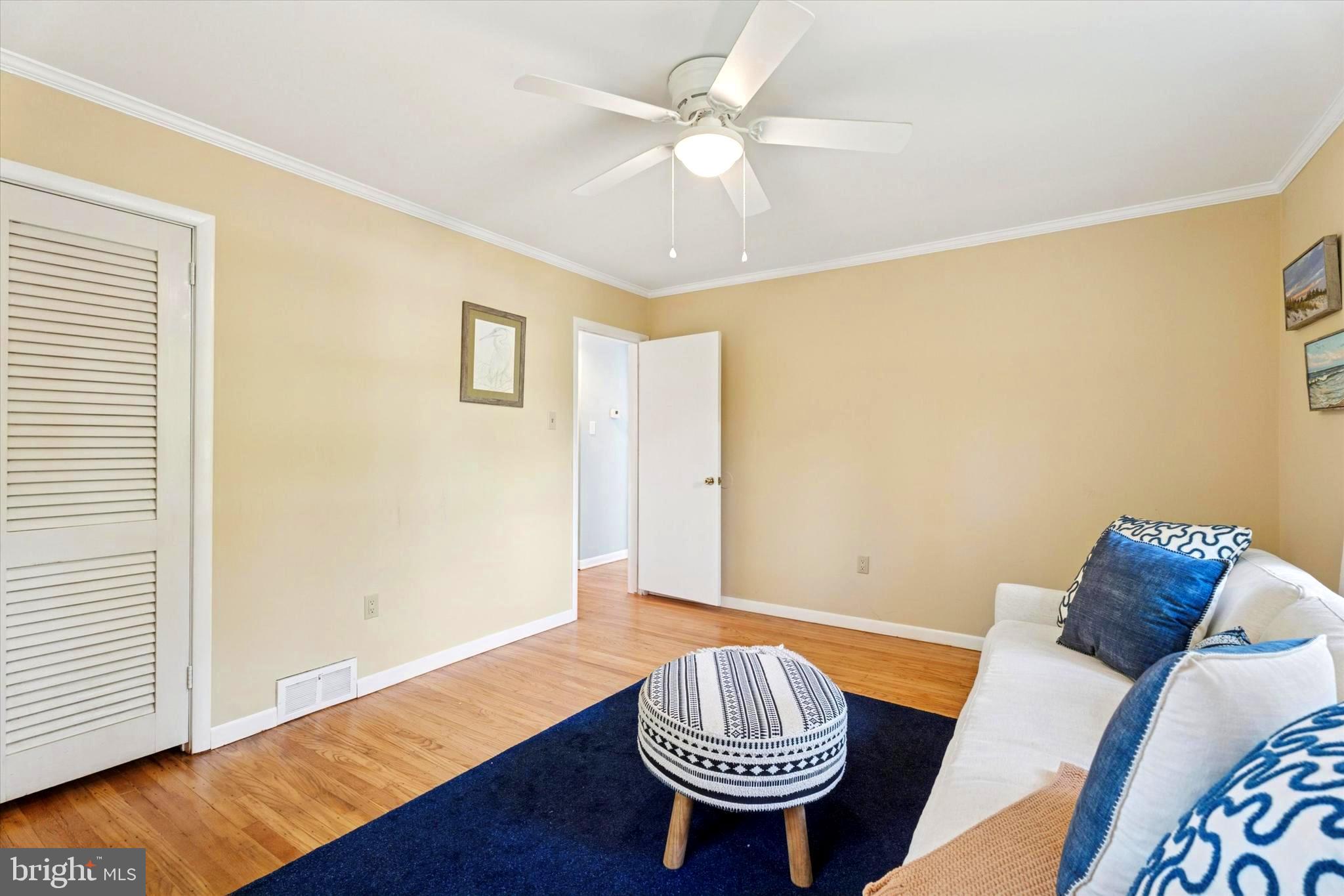 WALLINGFORD HILLS - Residential