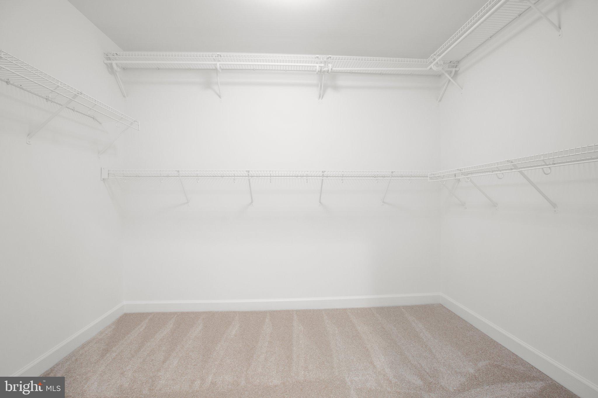 SCOTTSDALE ESTATES - Residential