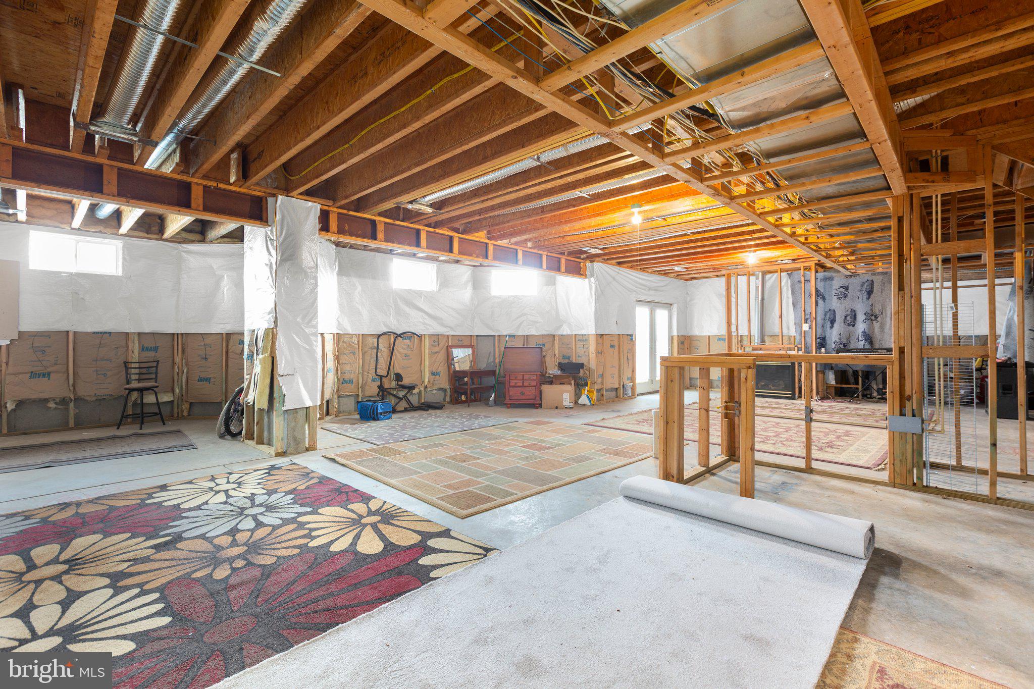 SCOTTSDALE ESTATES - Residential