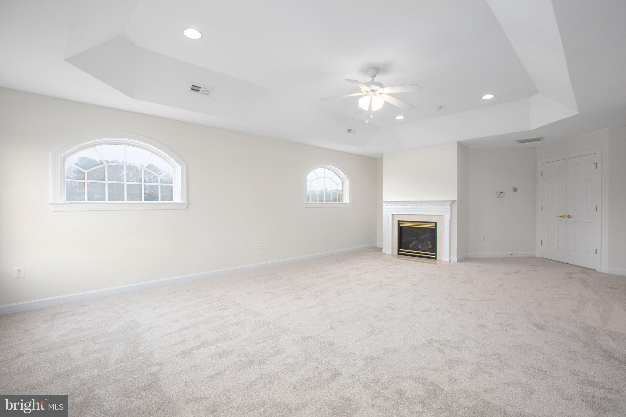 SCOTTSDALE ESTATES - Residential