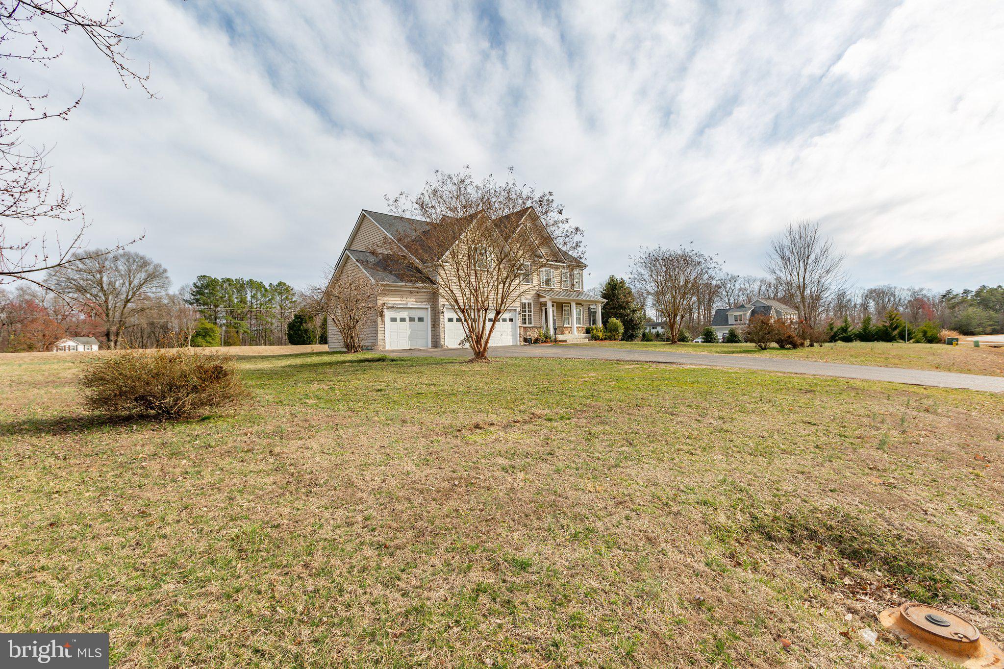 SCOTTSDALE ESTATES - Residential