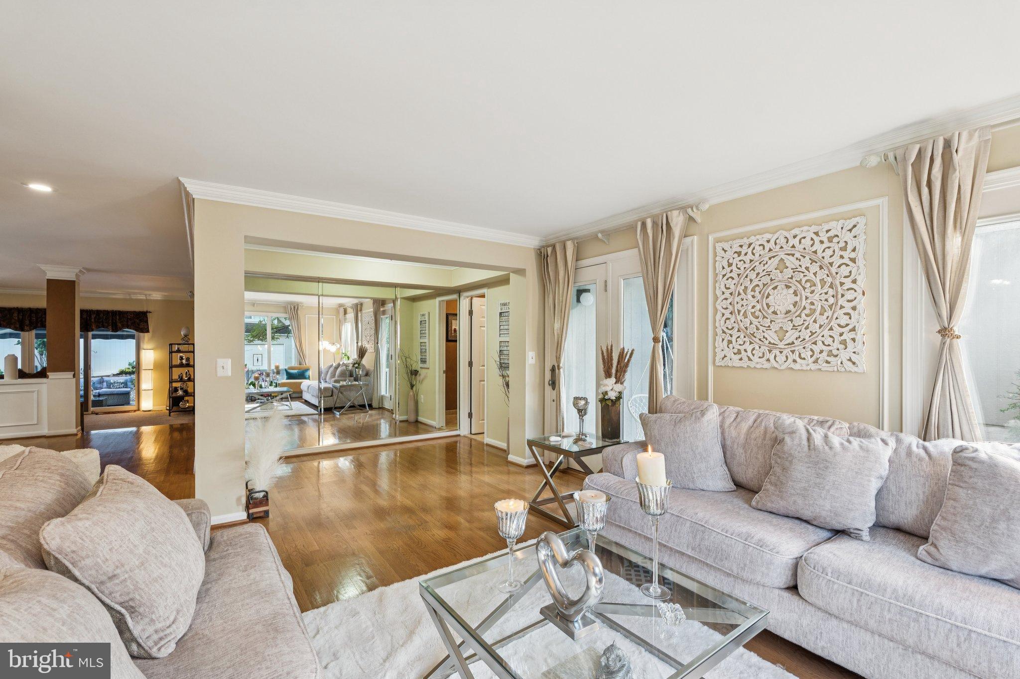 CASCADES - Residential Lease