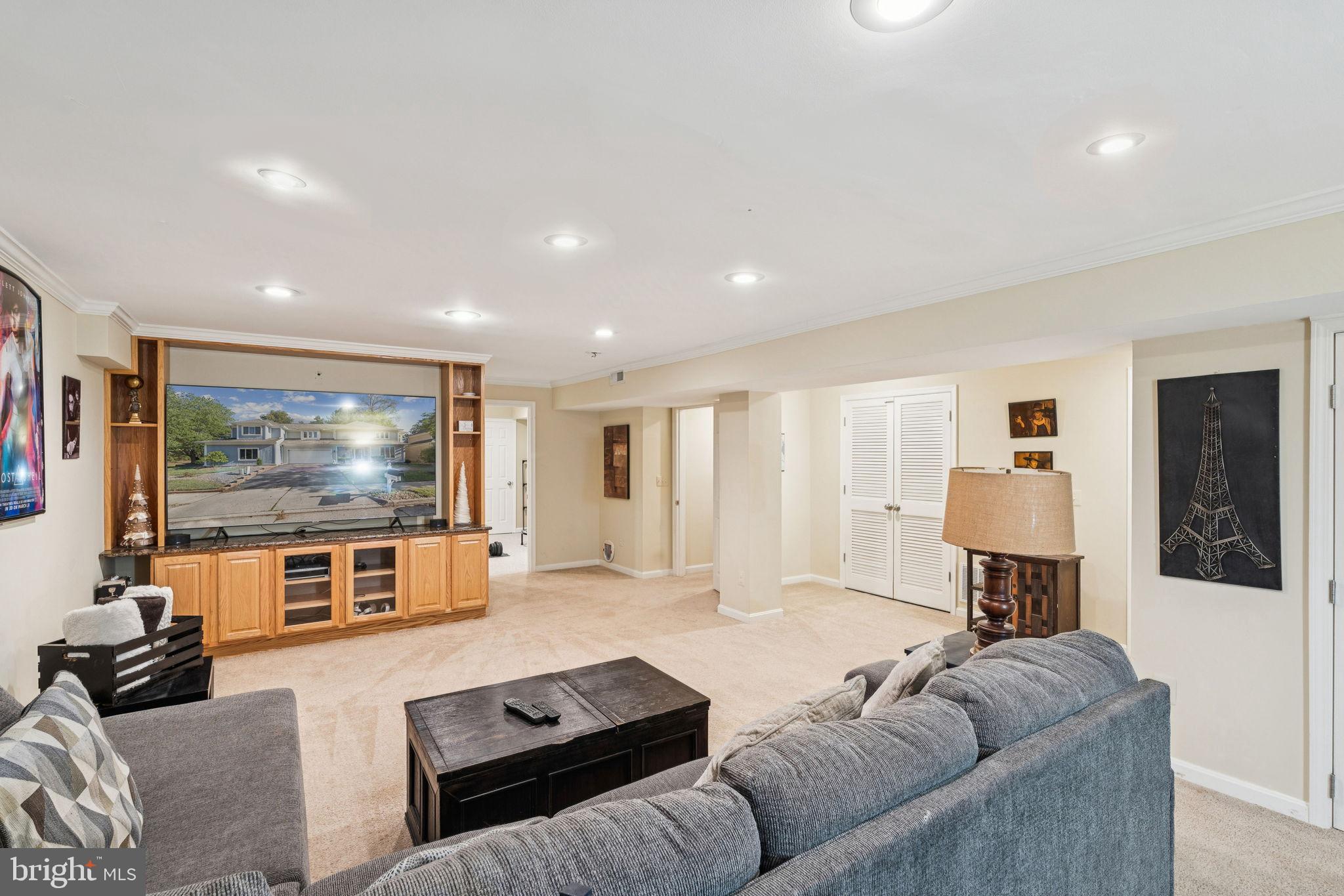 CASCADES - Residential Lease