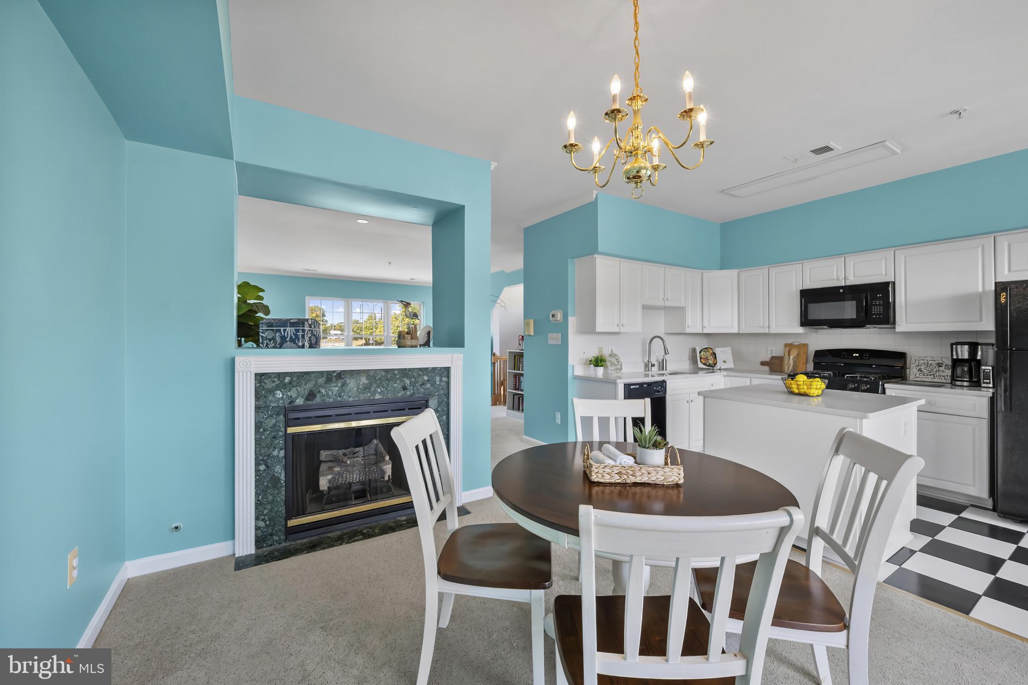 COMPTON VILLAGE - Residential