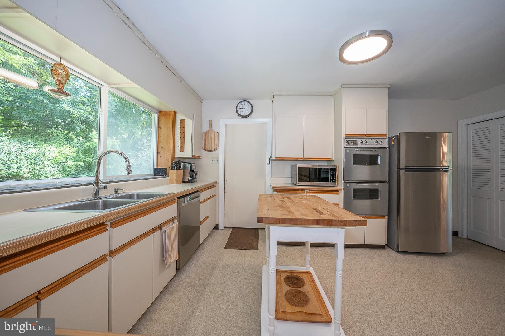 LAFAYETTE HILL - Residential