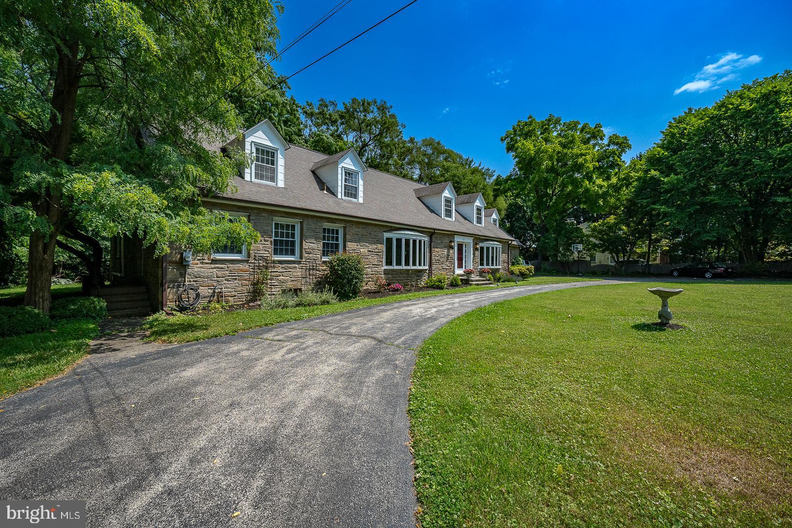 LAFAYETTE HILL - Residential