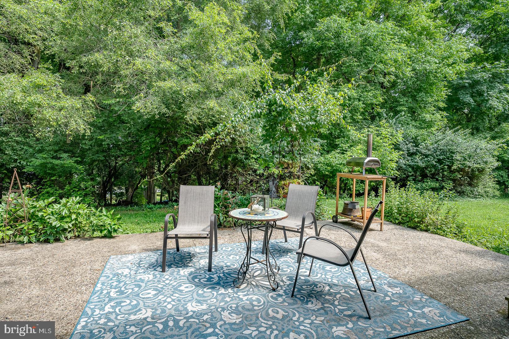 LAFAYETTE HILL - Residential