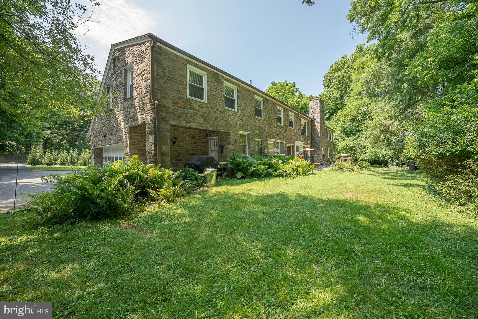 LAFAYETTE HILL - Residential