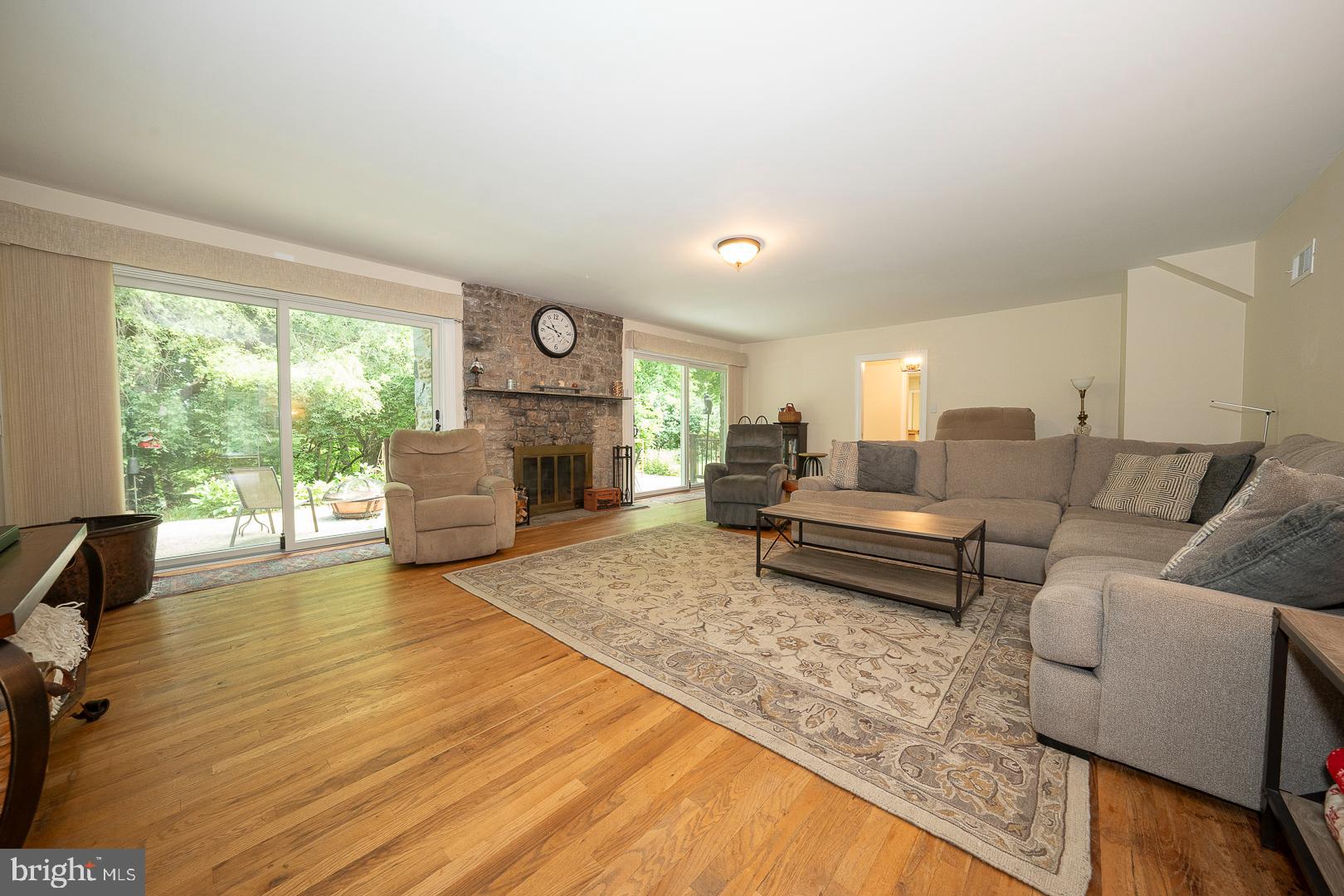 LAFAYETTE HILL - Residential