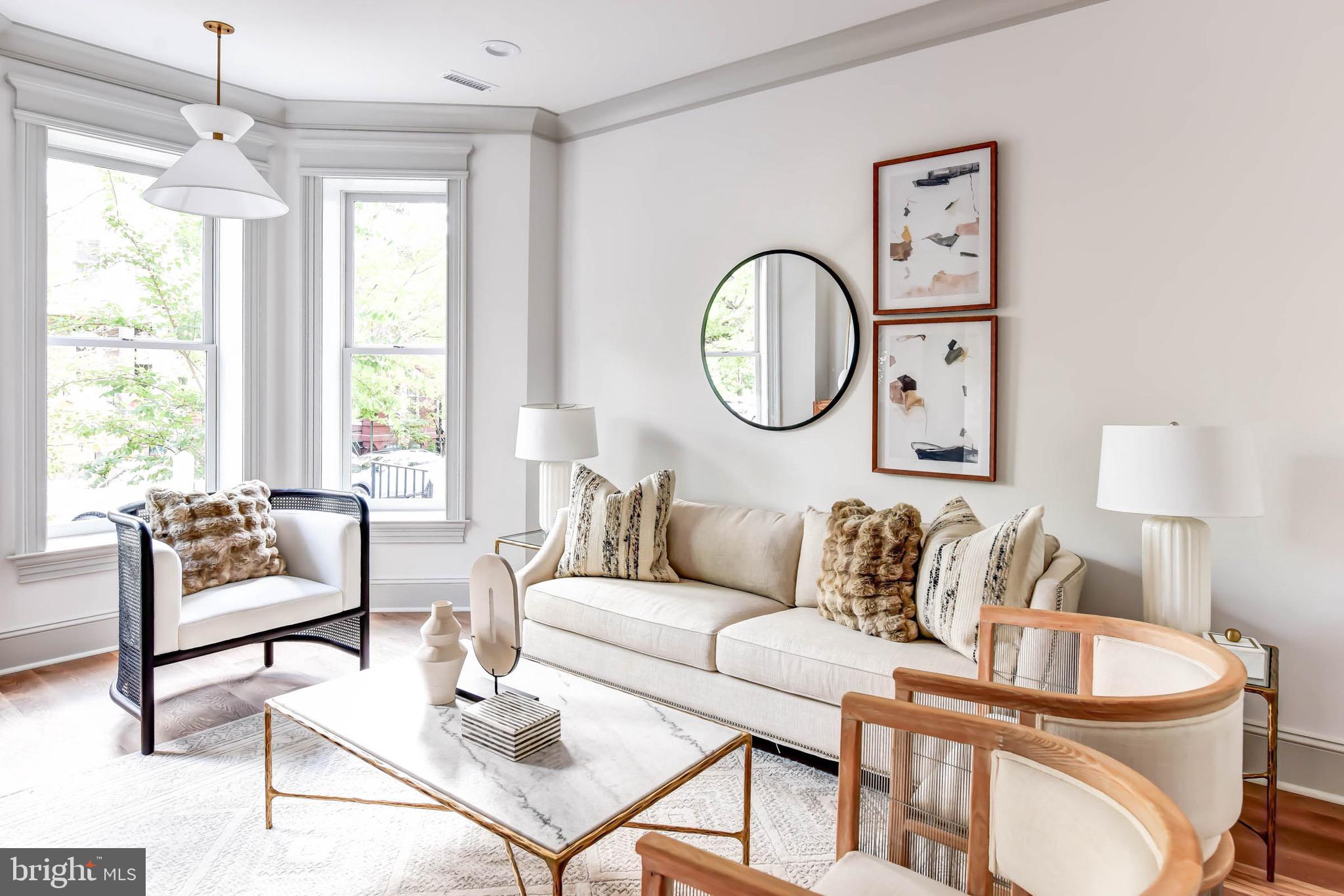 CAPITOL HILL - Residential