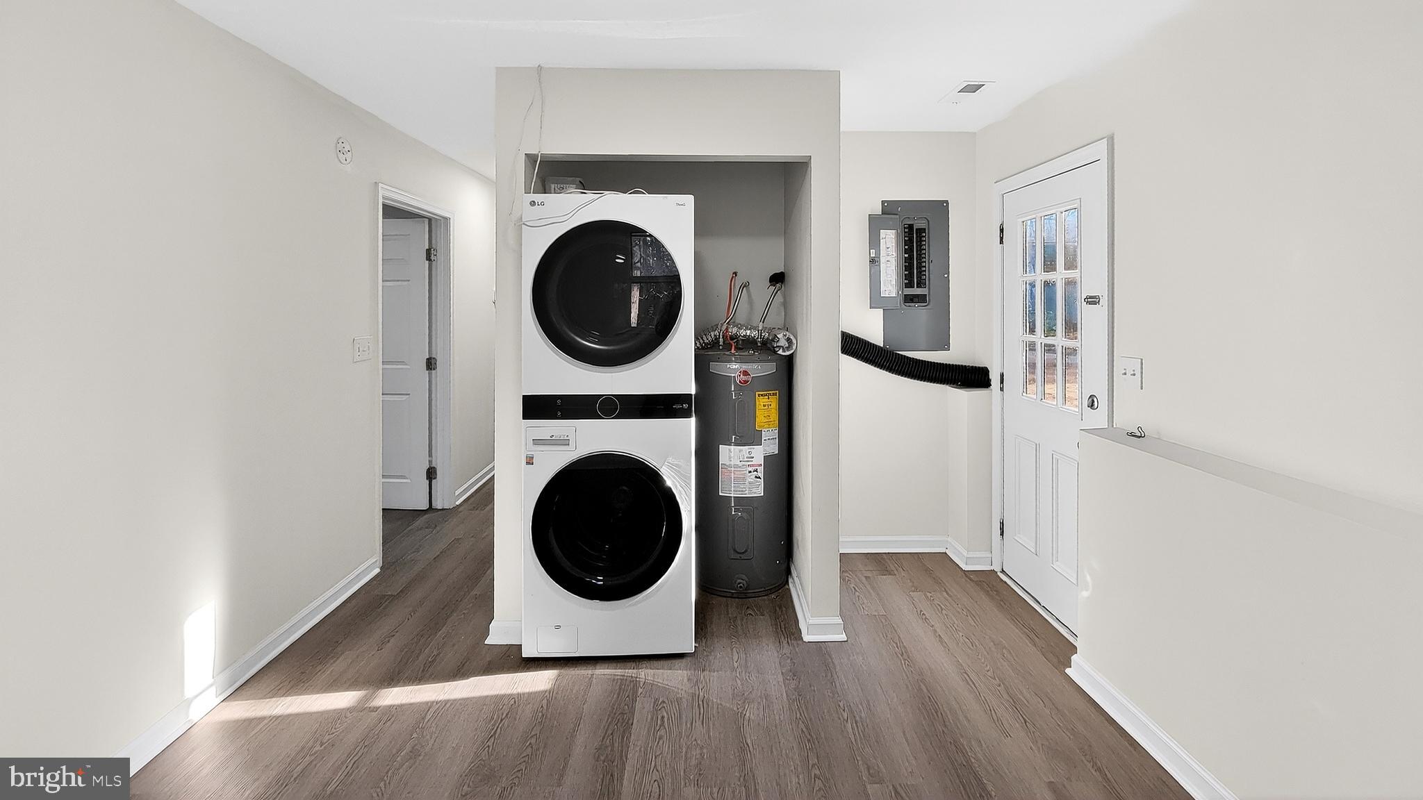 MAGNOLIA TERRACE - Residential